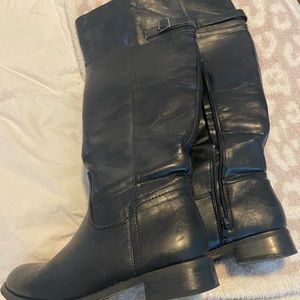 7.5 black boots